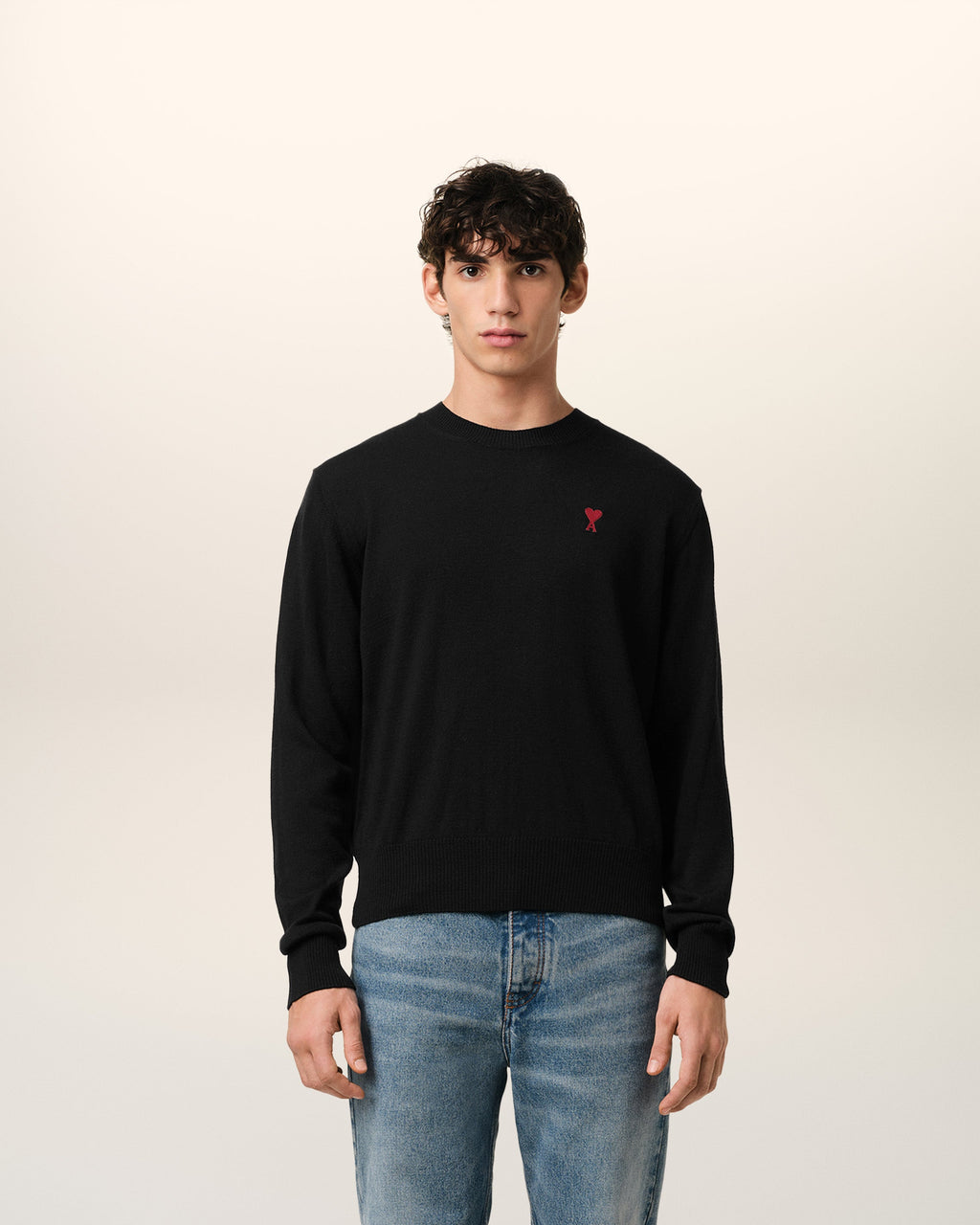 Pull Noir Col Rond Ami de Coeur En Laine