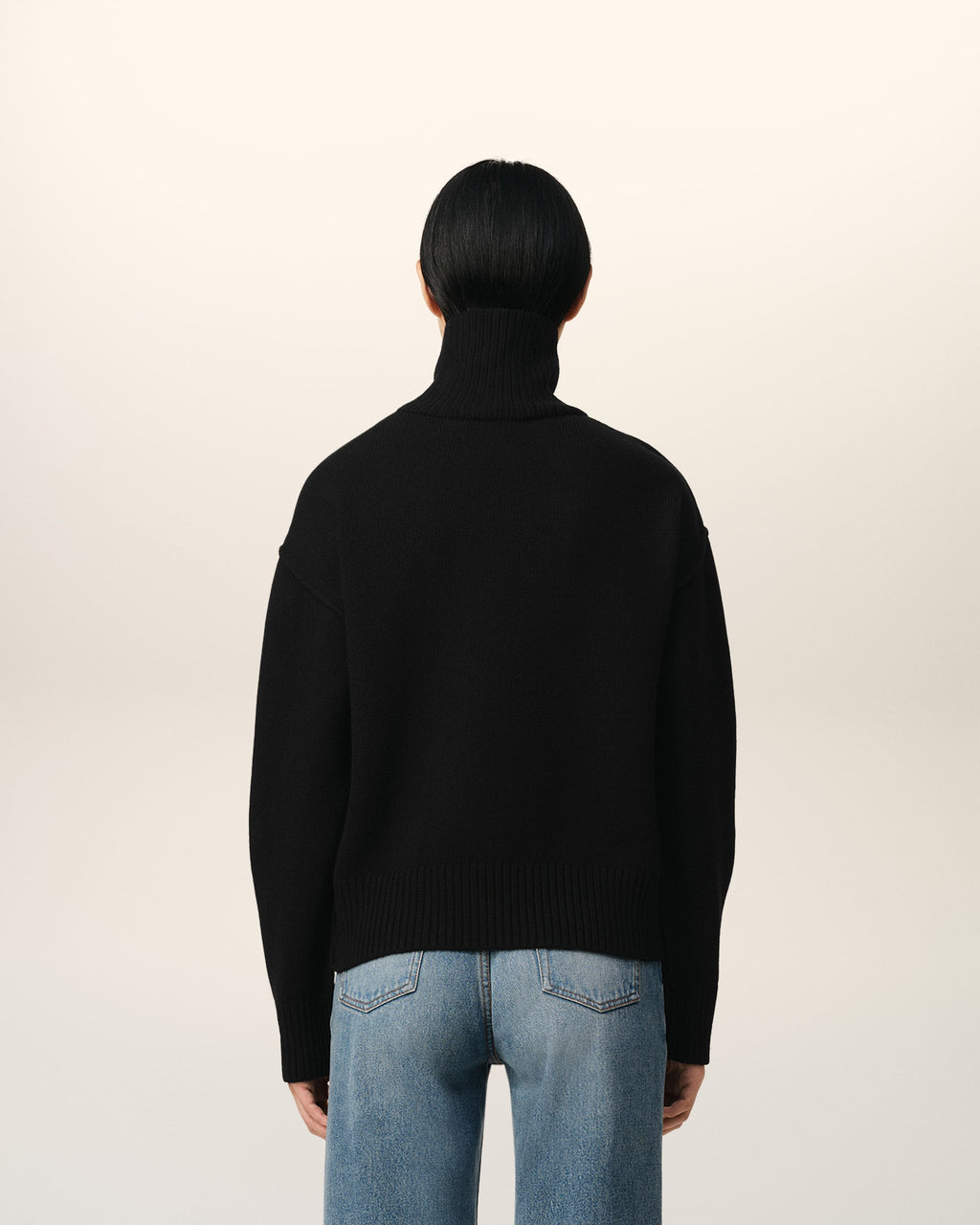 Pull Noir Ami de Coeur En Laine