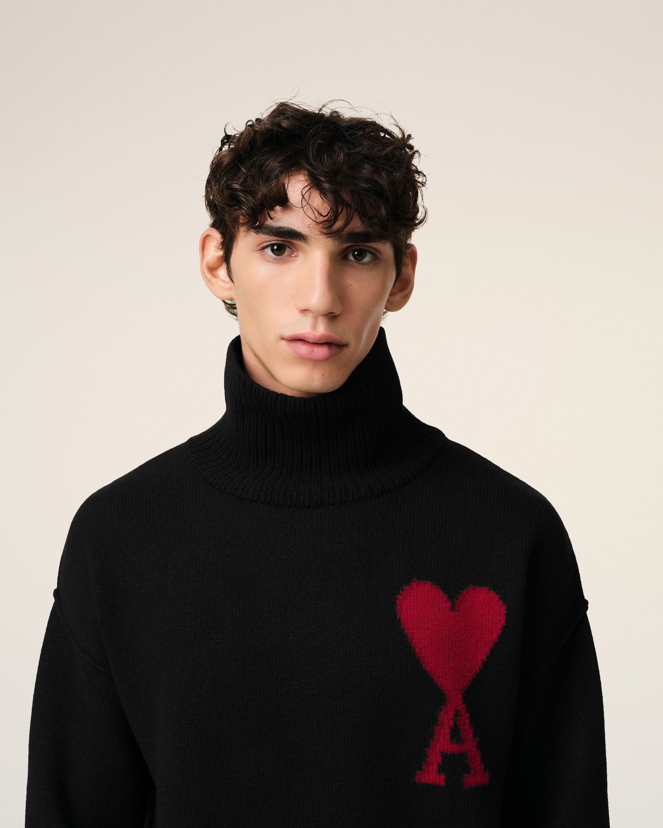 Pull Noir Ami de Coeur En Laine