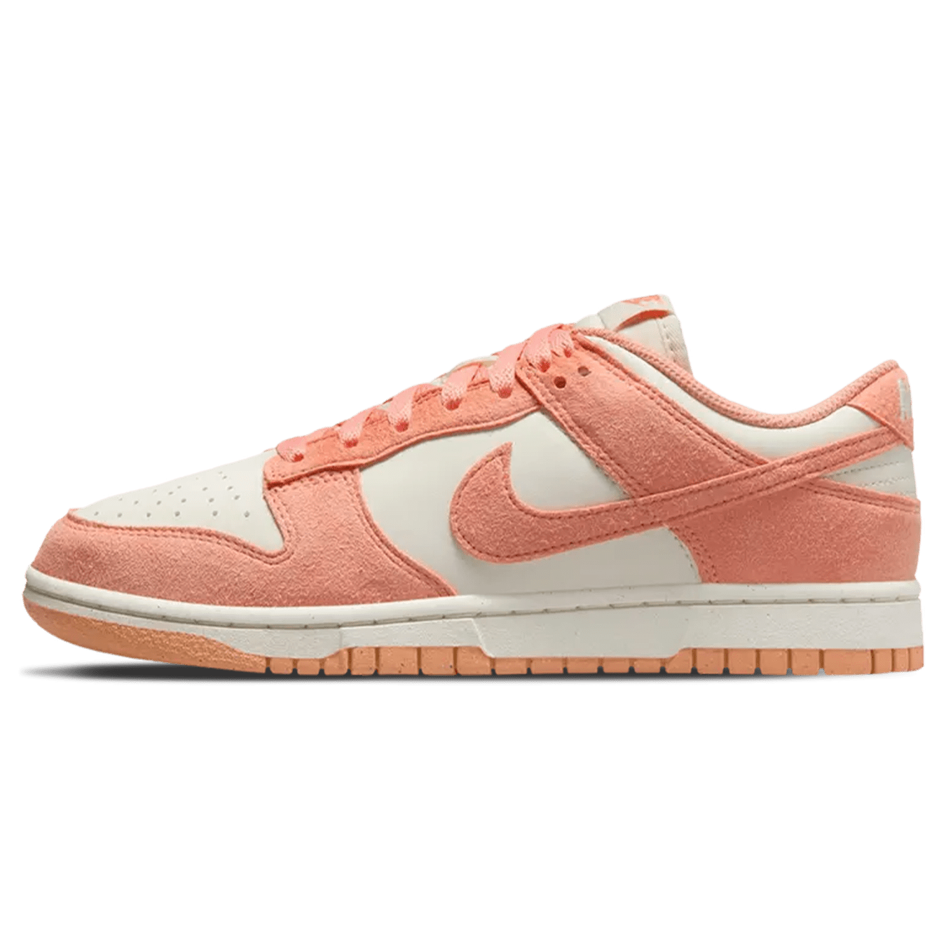 Dunk Low Wmns Next Nature 'Apricot Agate'