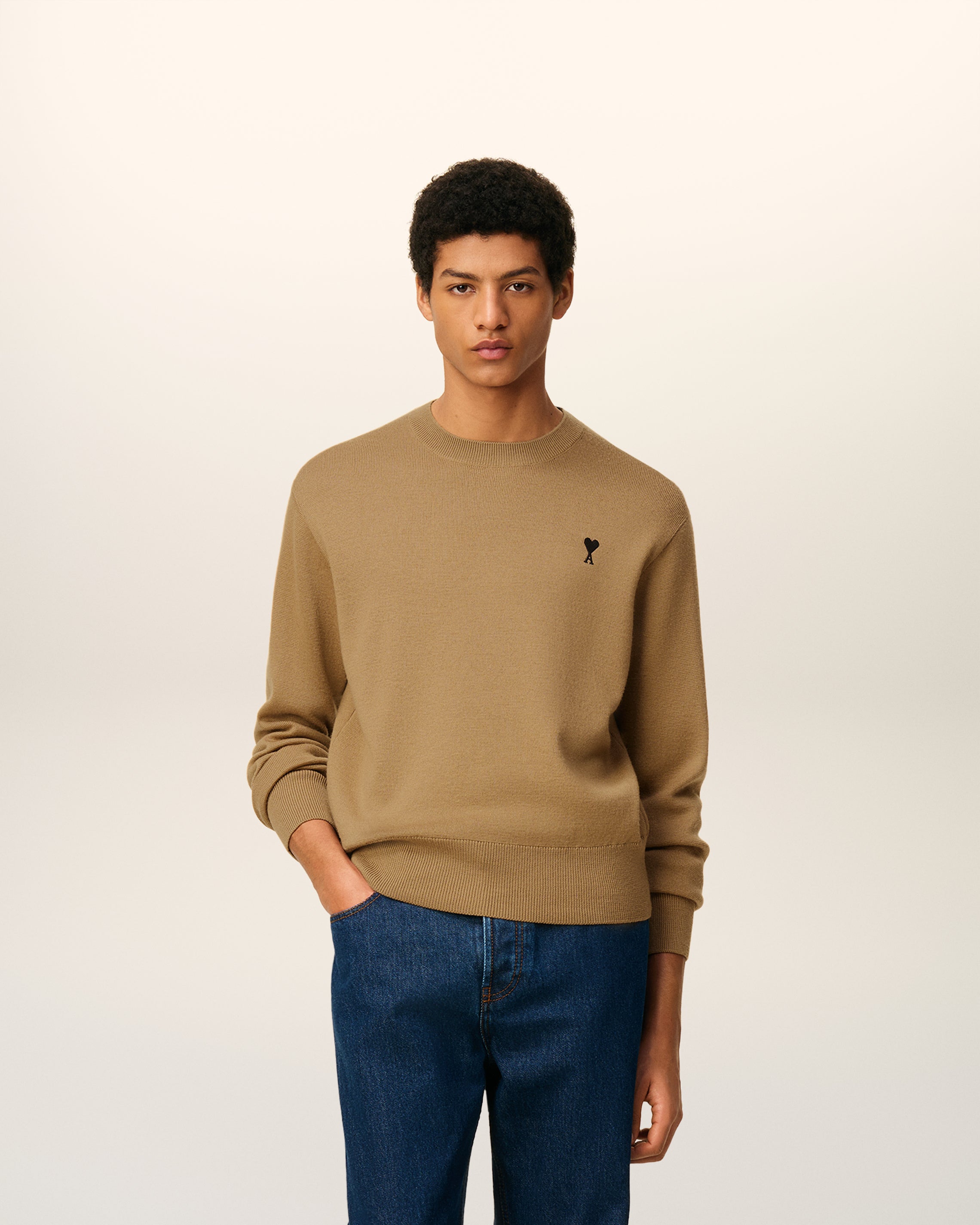 Pull Marron Col Rond Ami De Coeur En Laine