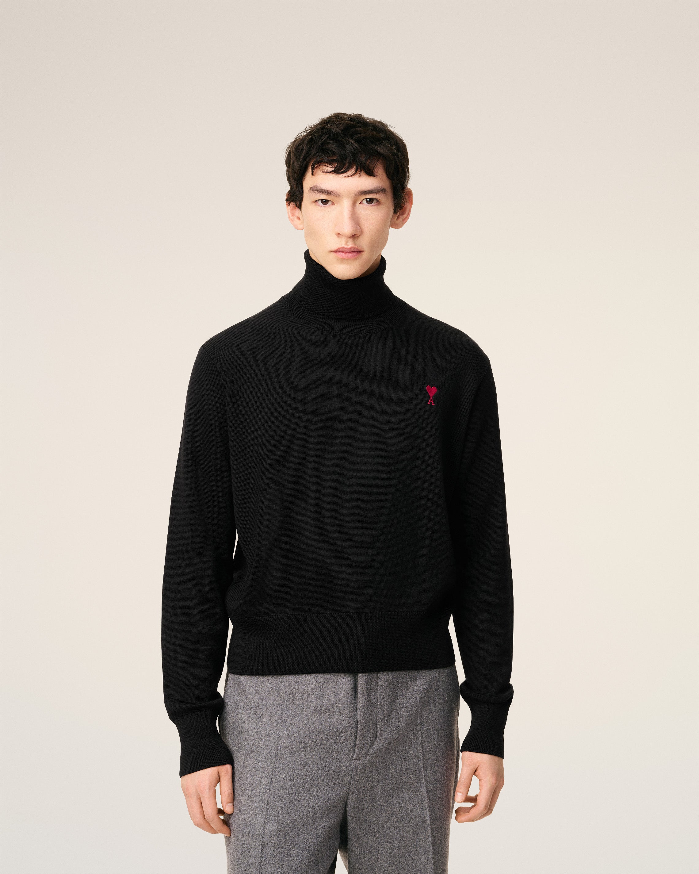 Pull Noir Col Roulé  Ami De Coeur En Laine