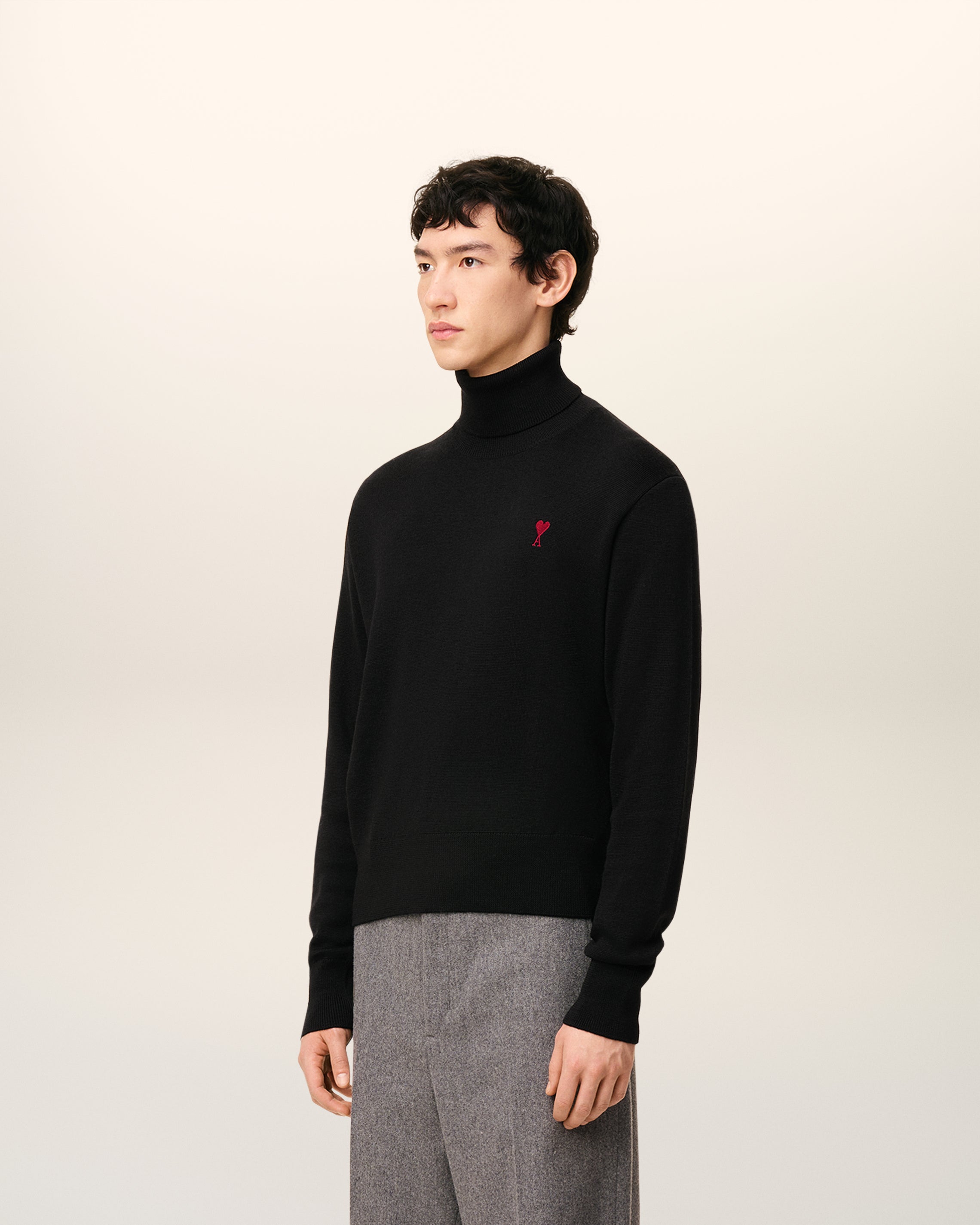 Pull Noir Col Roulé  Ami De Coeur En Laine