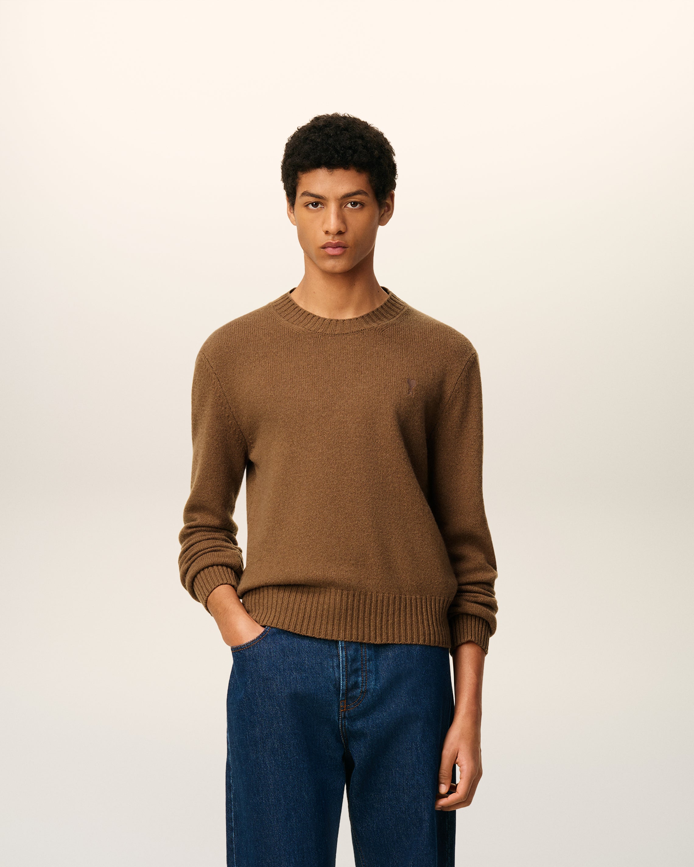 Pull Marron Col Rond Ami De Coeur En Cachemire