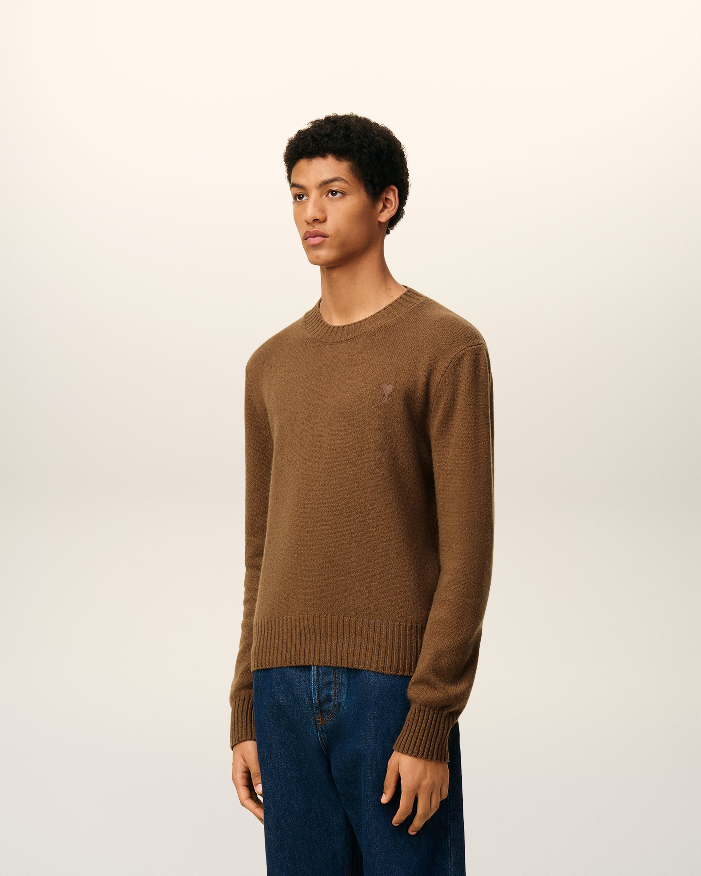 Pull Marron Col Rond Ami De Coeur En Cachemire