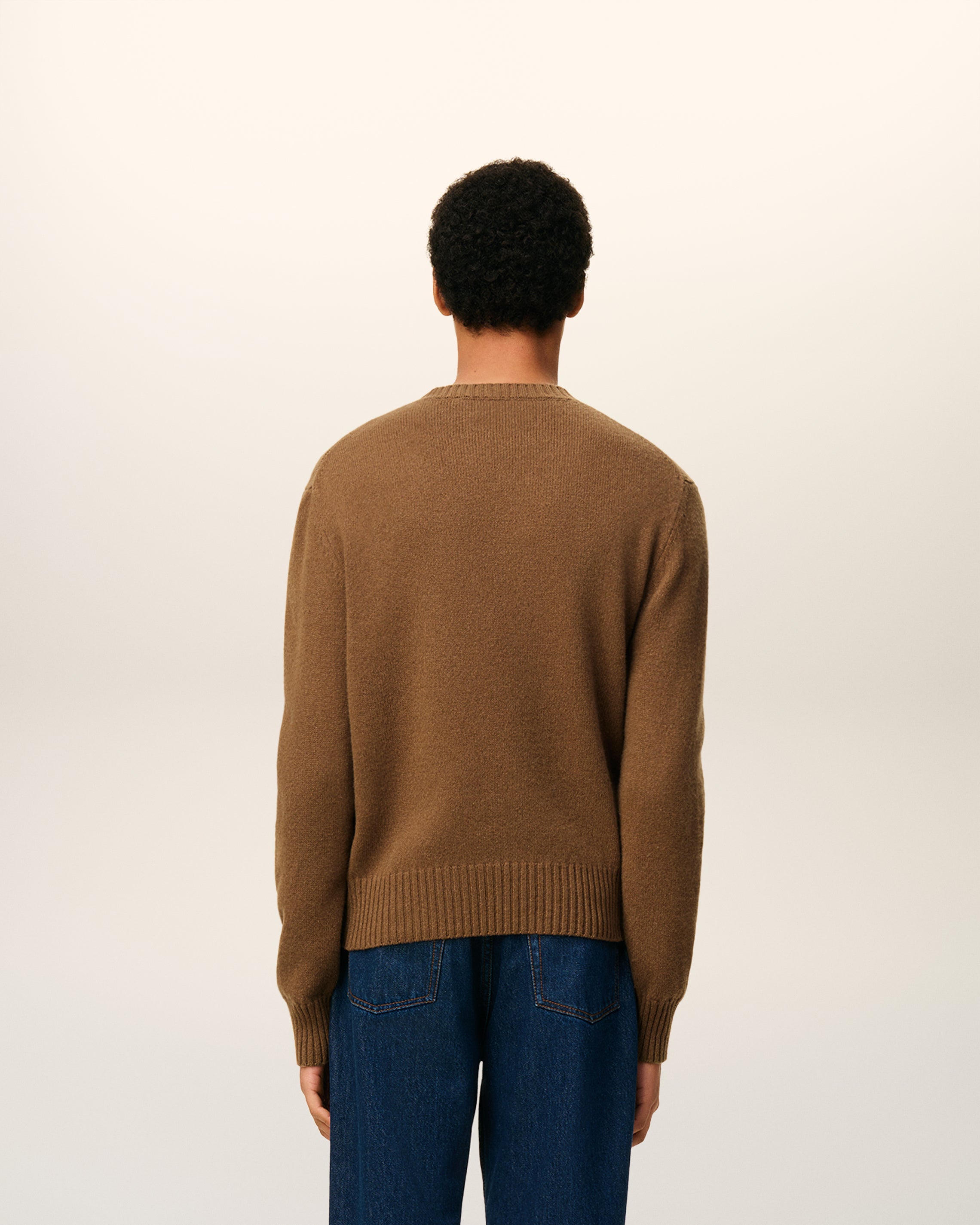 Pull Marron Col Rond Ami De Coeur En Cachemire