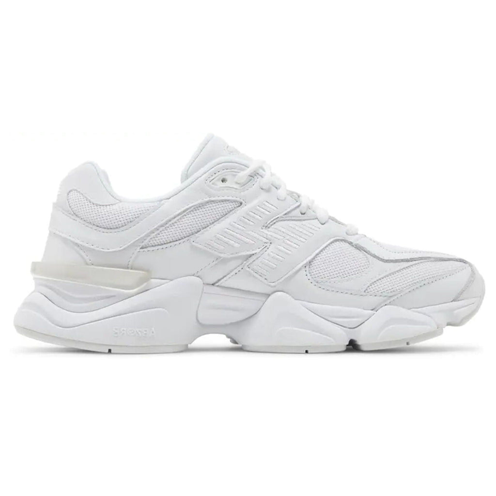 9060 'Triple White'