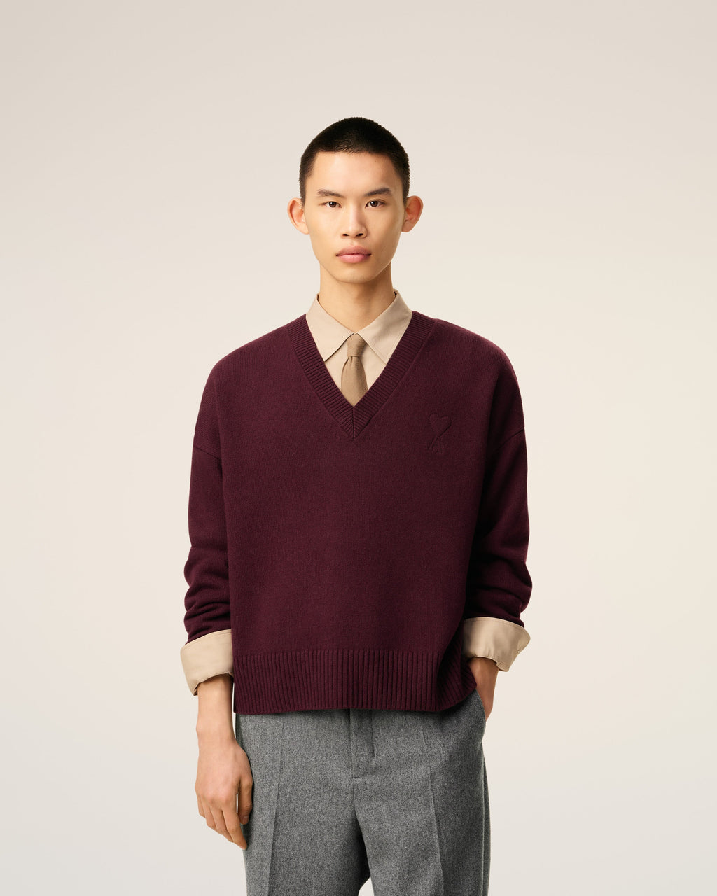 Pull Bordeaux Col V Ami De Coeur En Laine