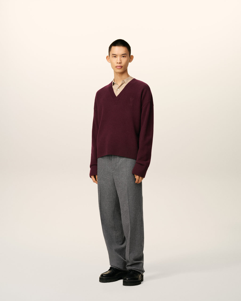 Pull Bordeaux Col V Ami De Coeur En Laine