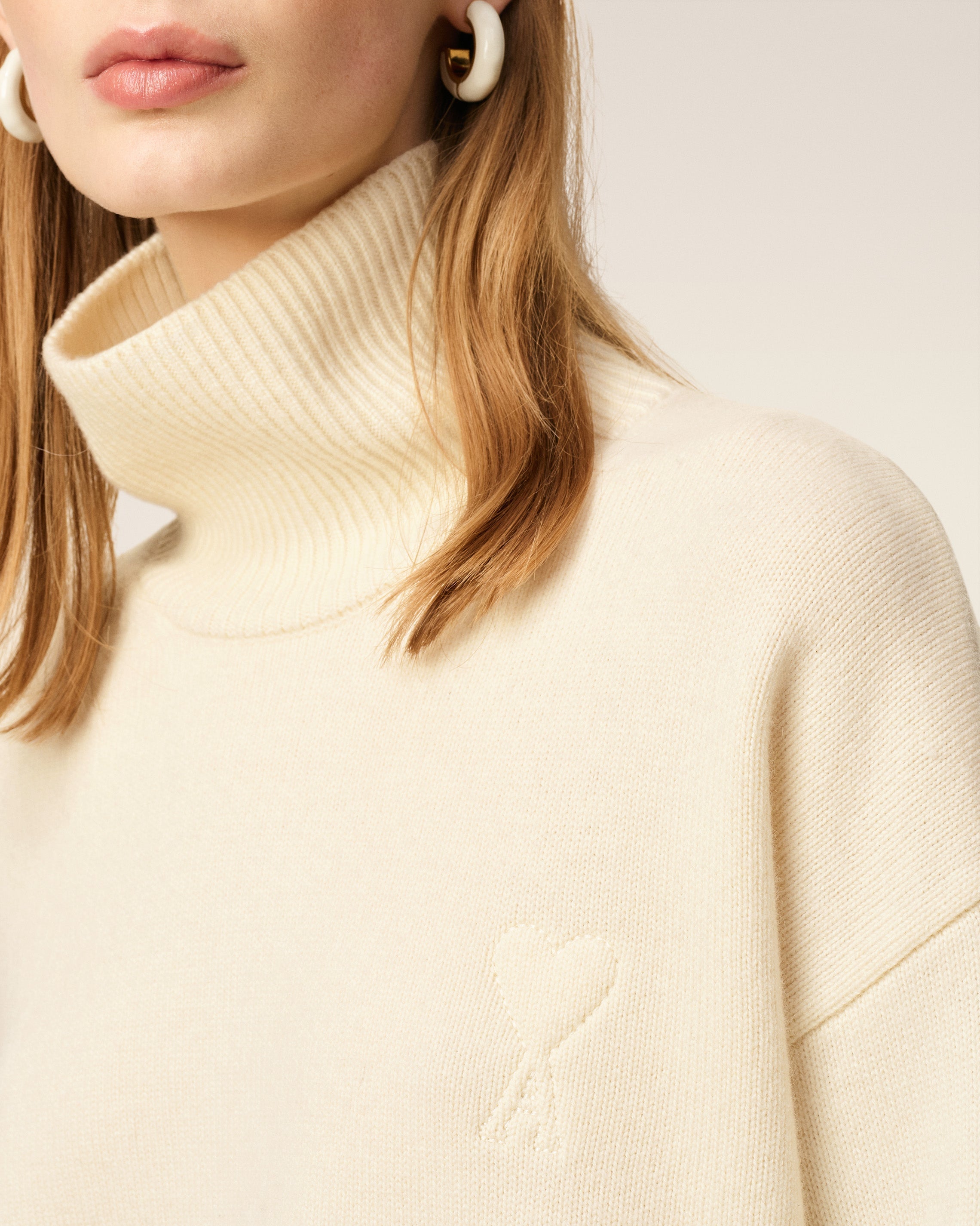 Pull Blanc Col Cheminée Ami De Coeur En Laine