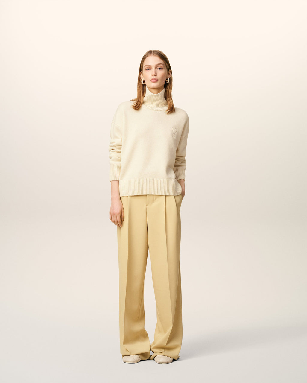 Pull Blanc Col Cheminée Ami De Coeur En Laine