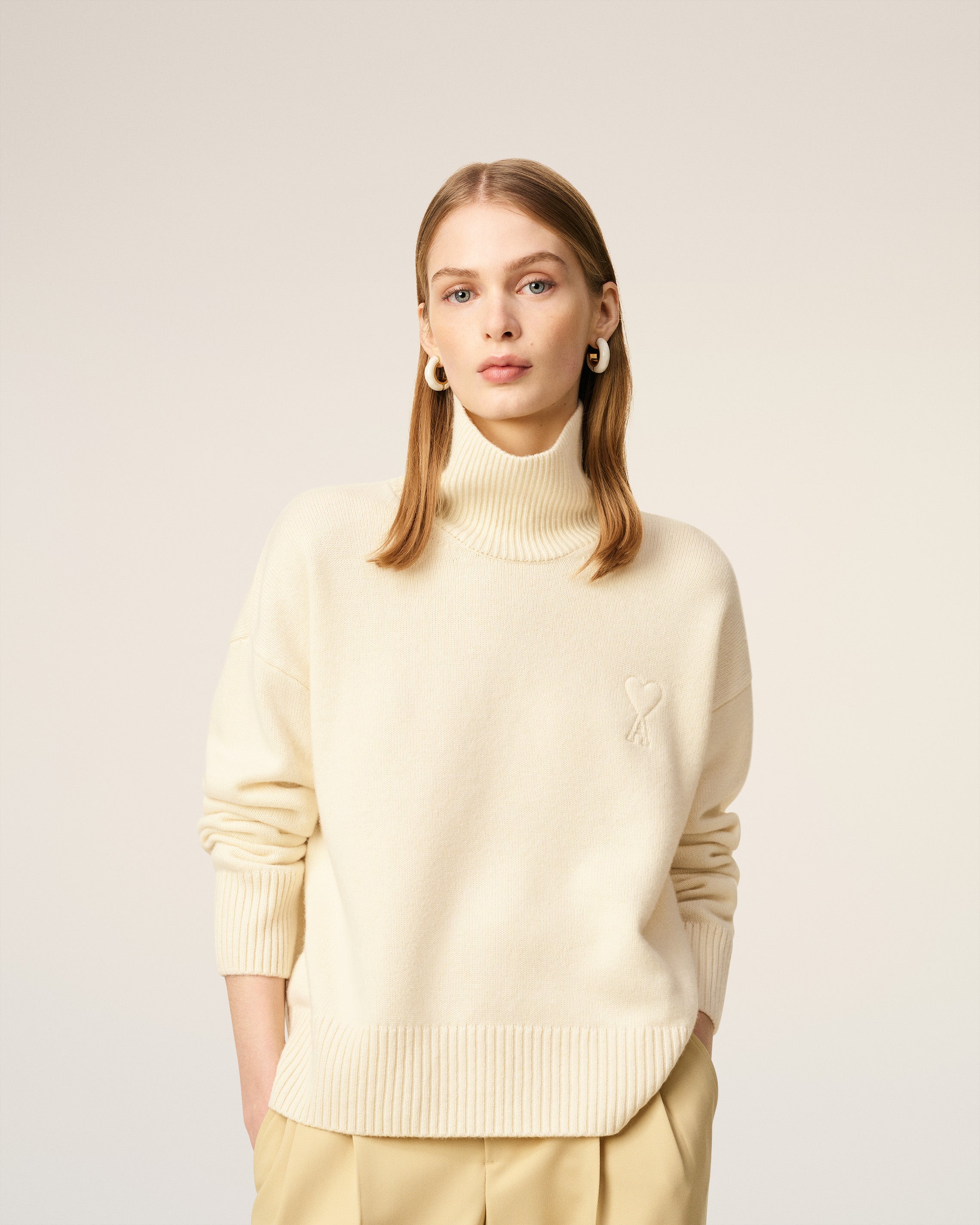 Pull Blanc Col Cheminée Ami De Coeur En Laine