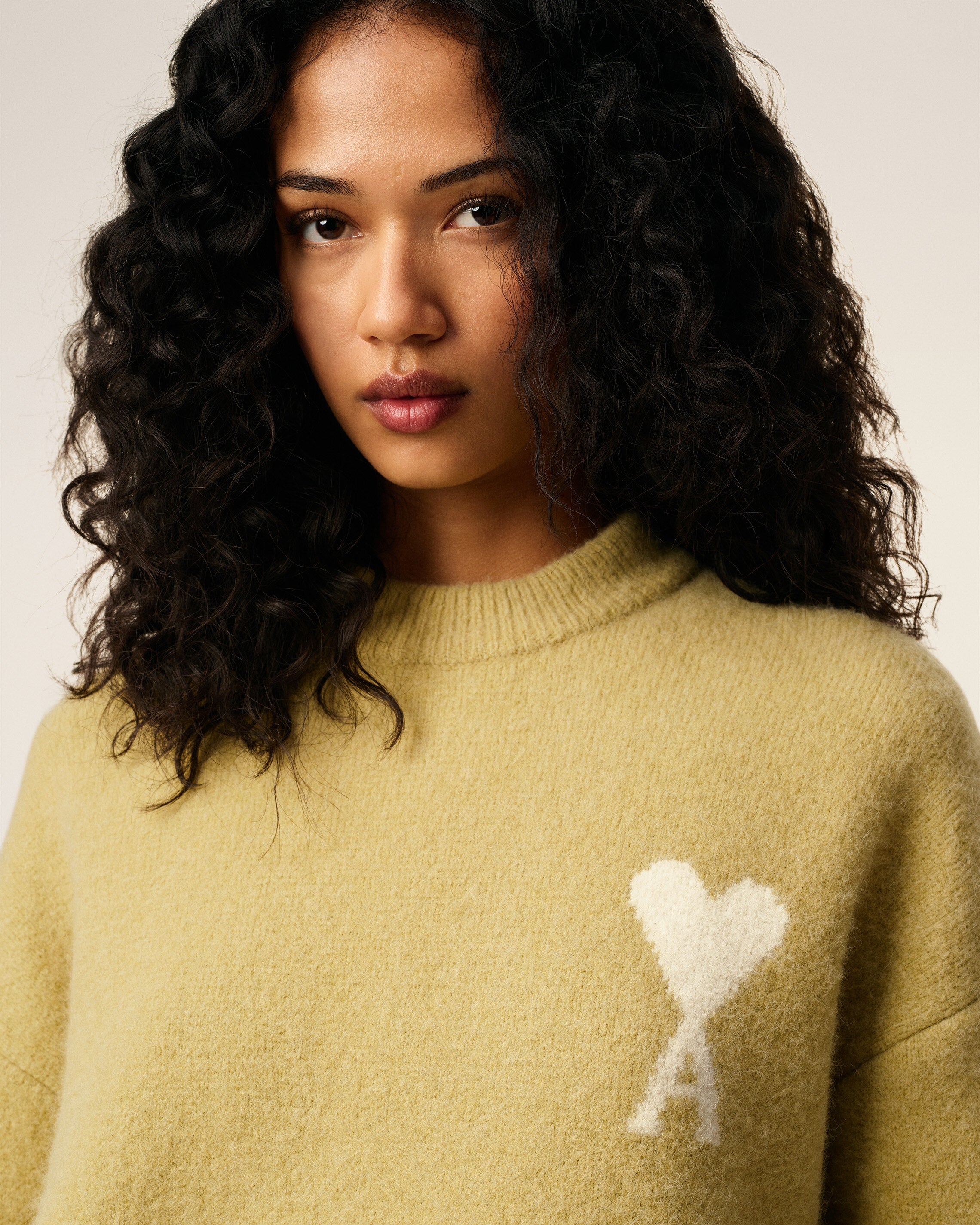 Pull Jaune Col Rond Ami De Coeur En Alpaga