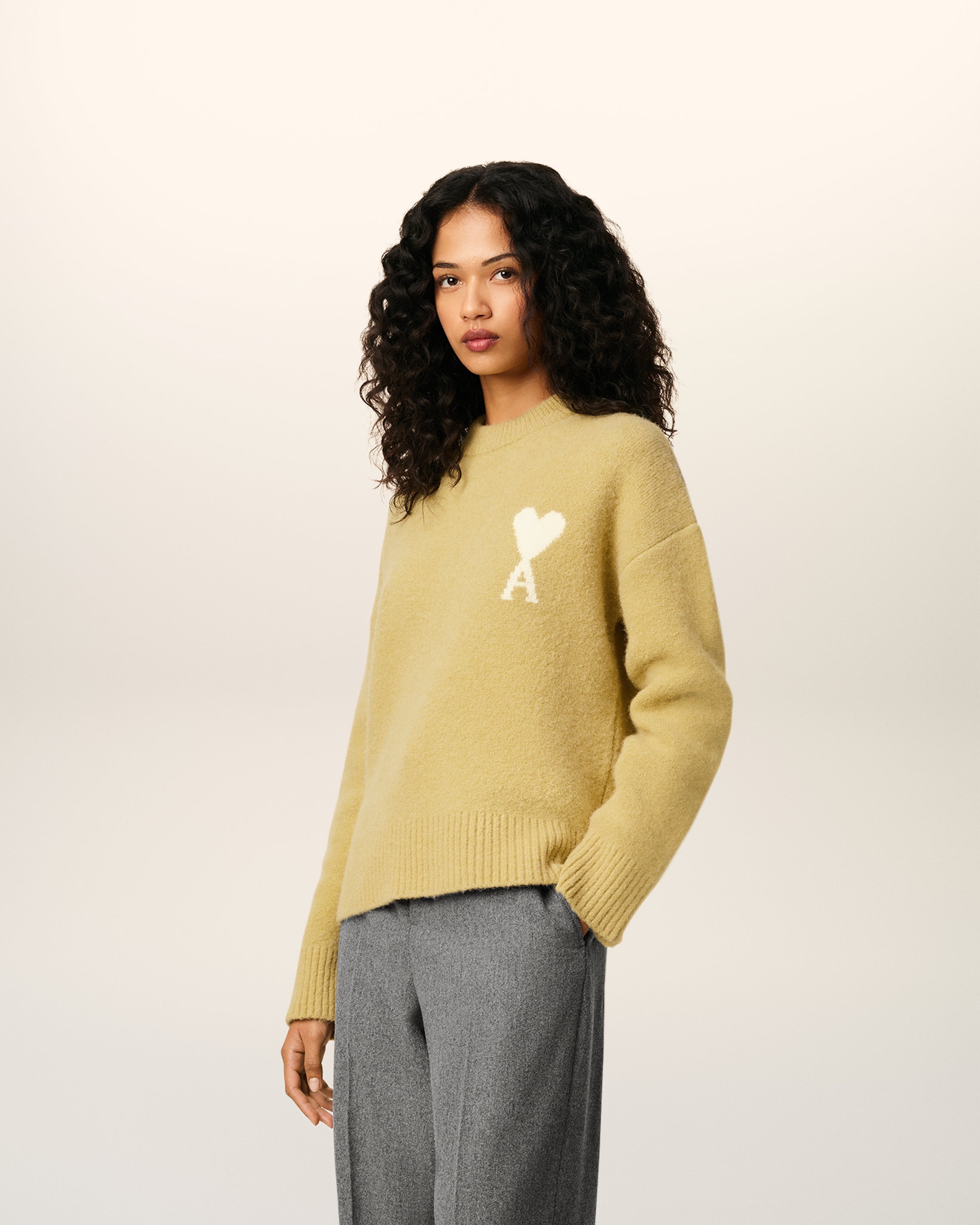 Pull Jaune Col Rond Ami De Coeur En Alpaga