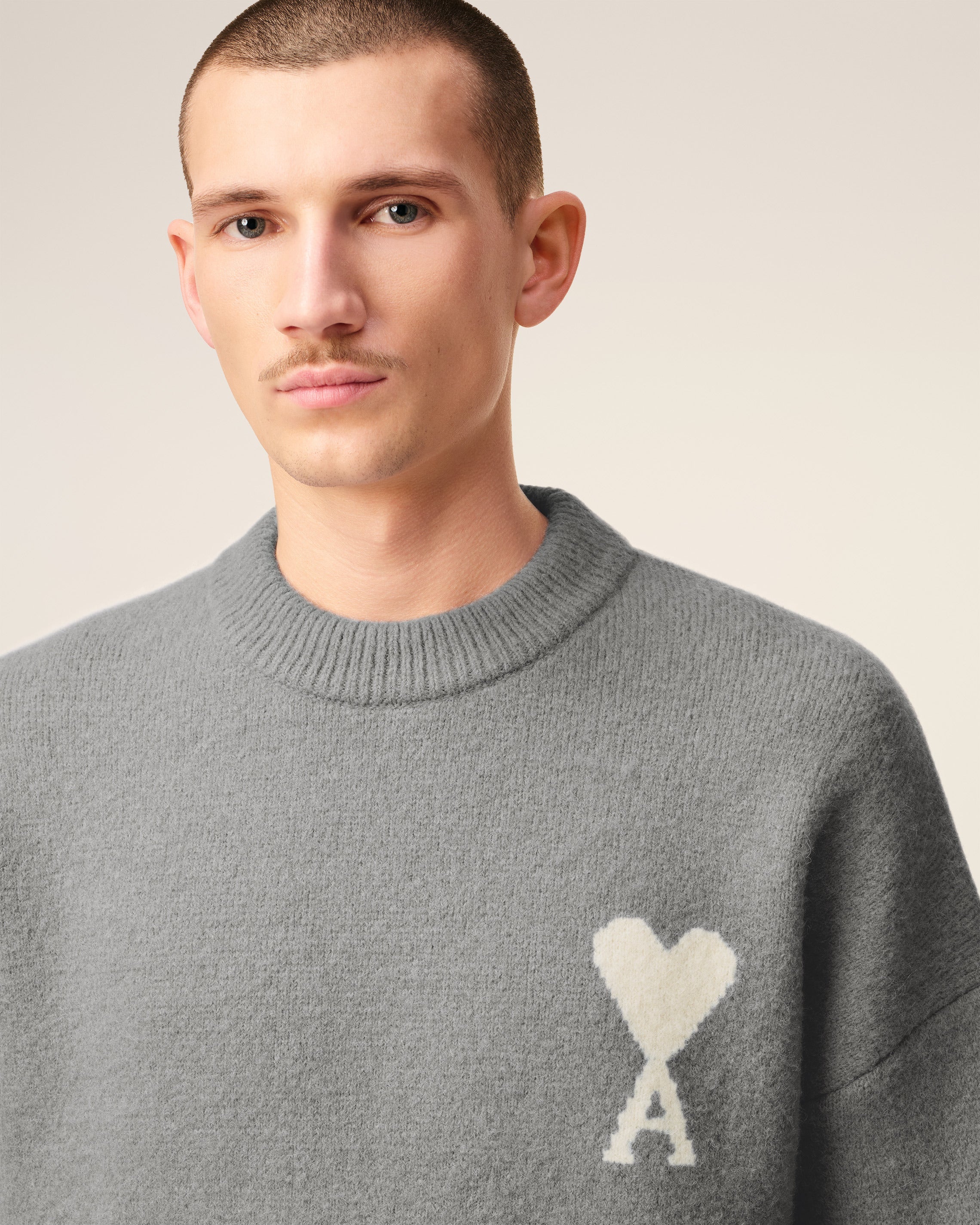 Pull Gris Col Rond Ami De Coeur En Alpaga