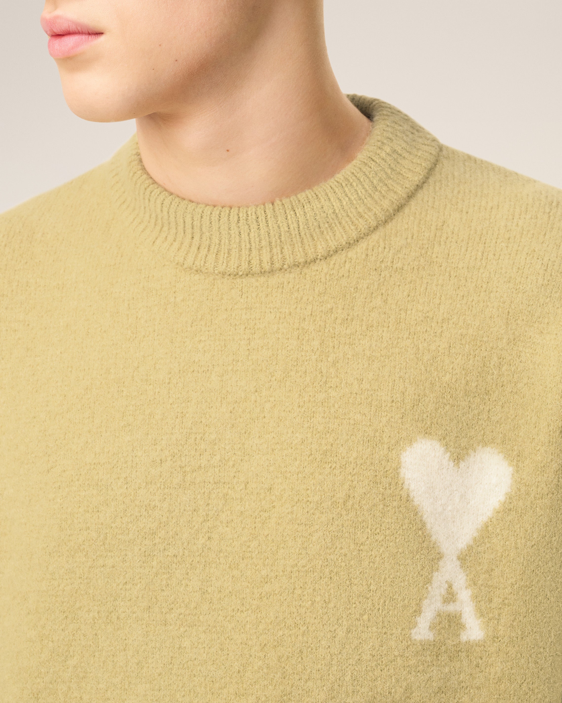 Pull Jaune Col Rond Ami De Coeur En Alpaga