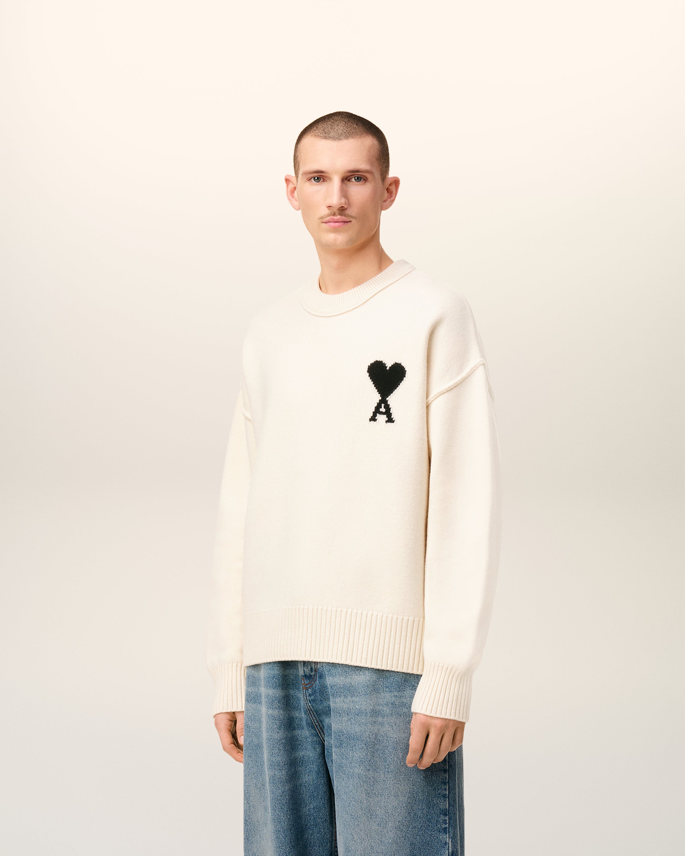 Pull Blanc Col Rond Ami De Coeur En Laine