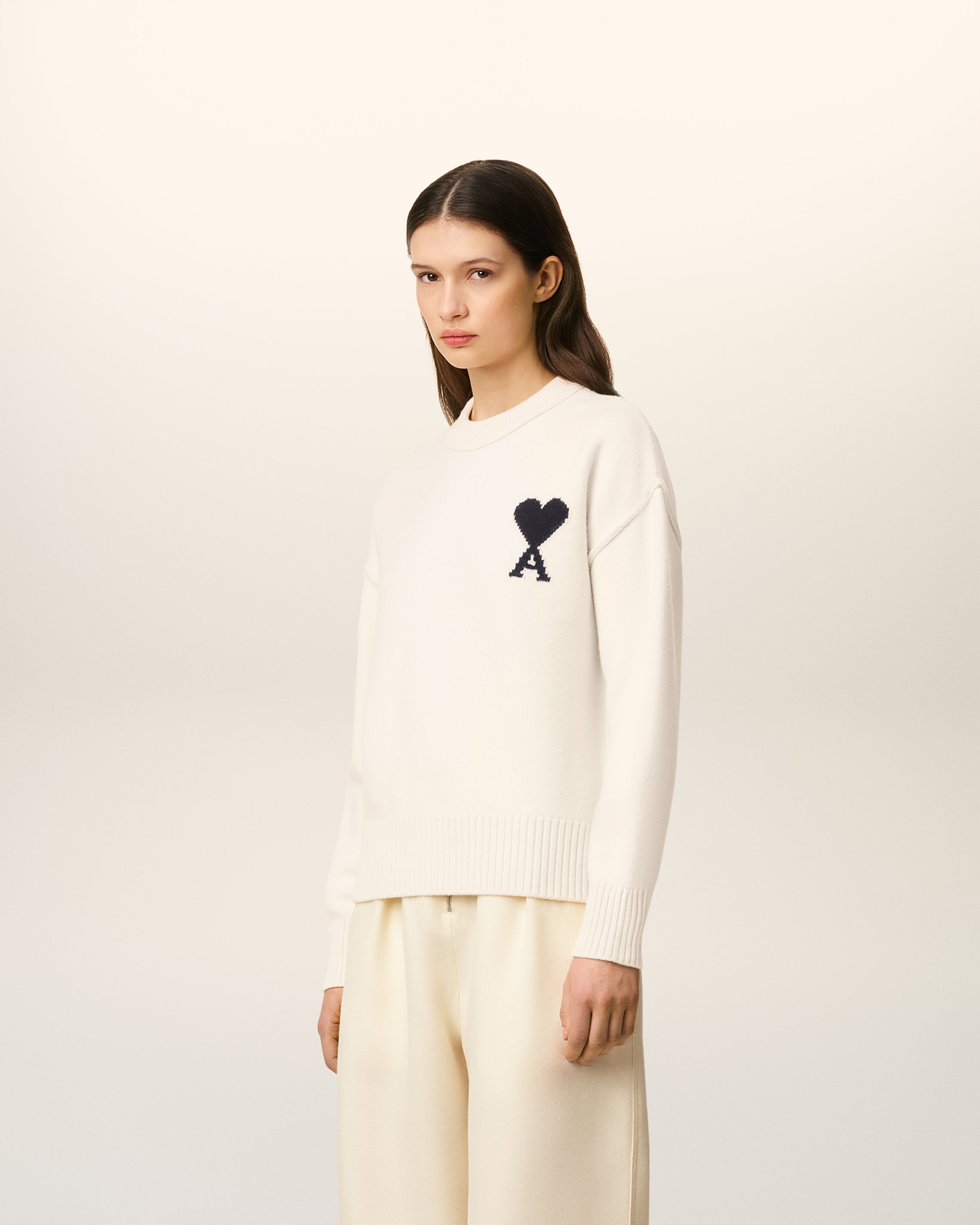 Pull Blanc Col Rond Ami De Coeur En Laine