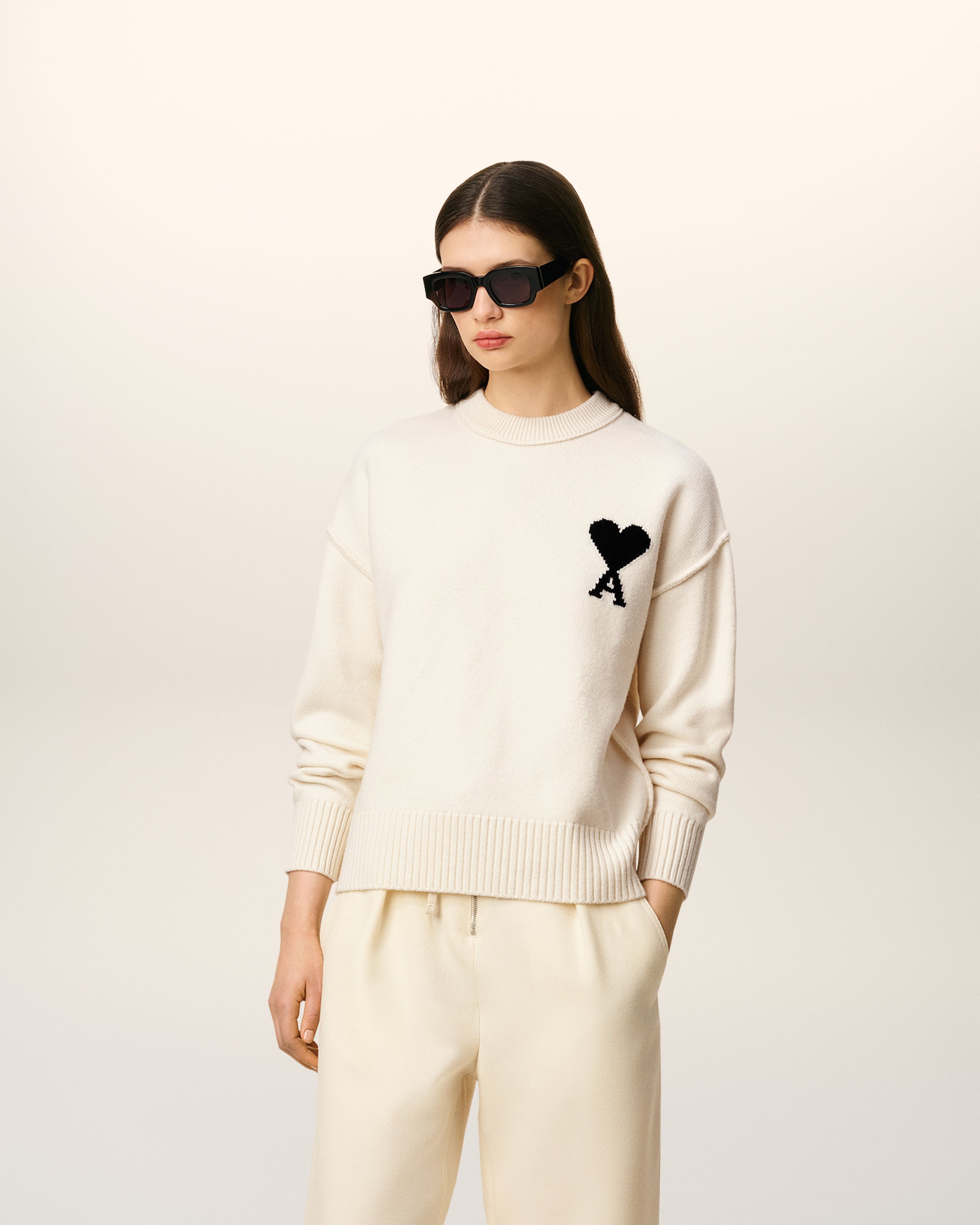Pull Blanc Col Rond Ami De Coeur En Laine