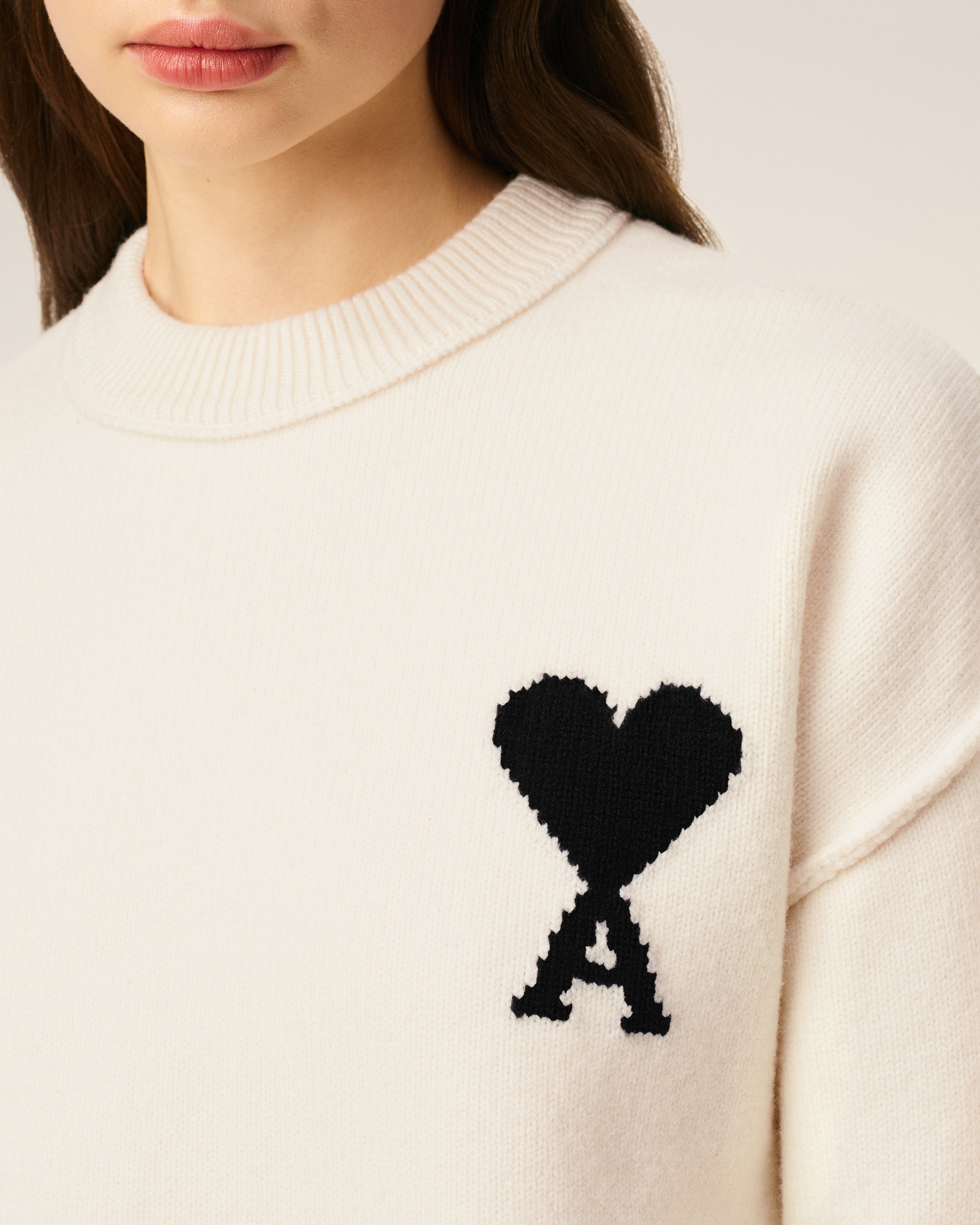 Pull Blanc Col Rond Ami De Coeur En Laine