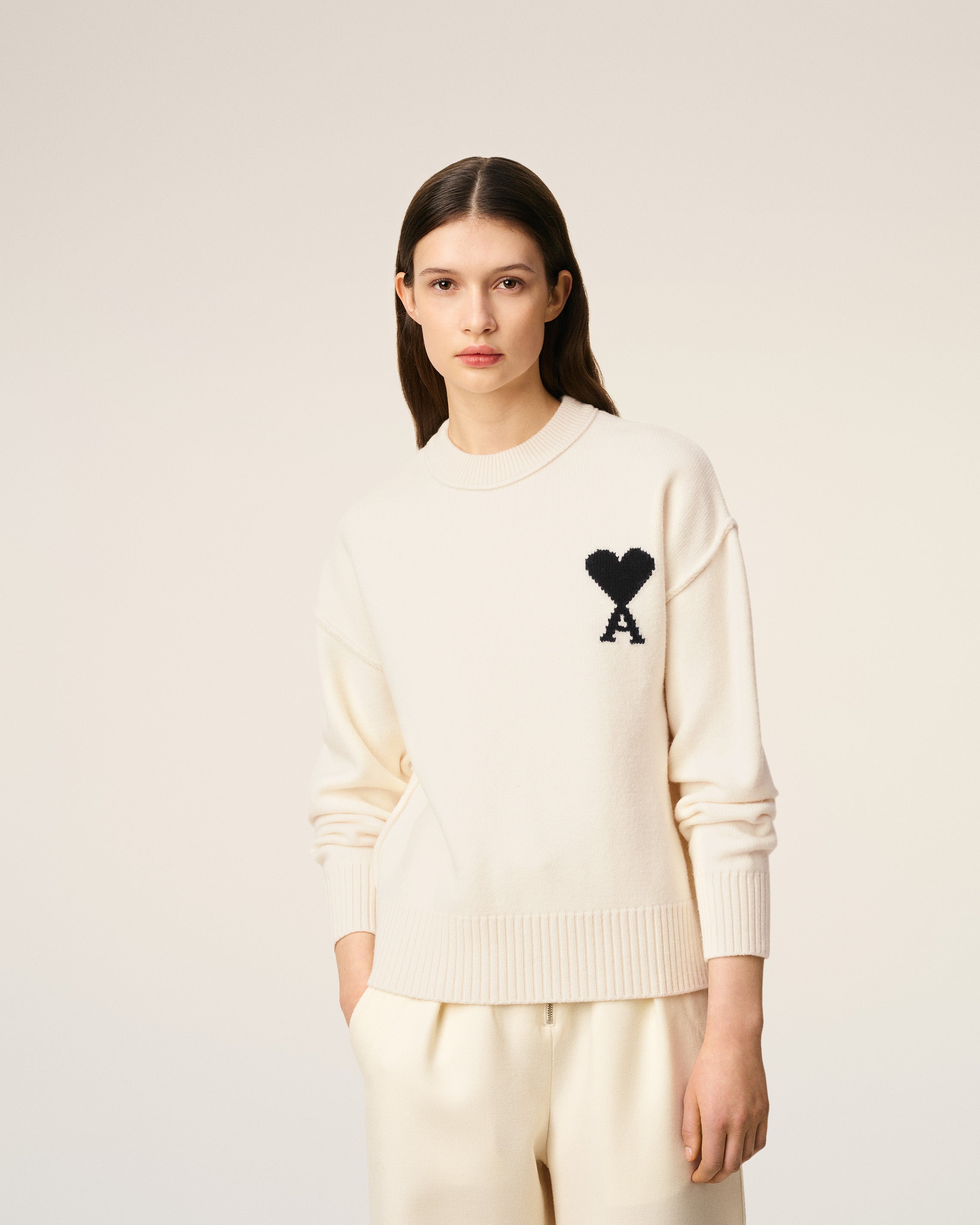 Pull Blanc Col Rond Ami De Coeur En Laine