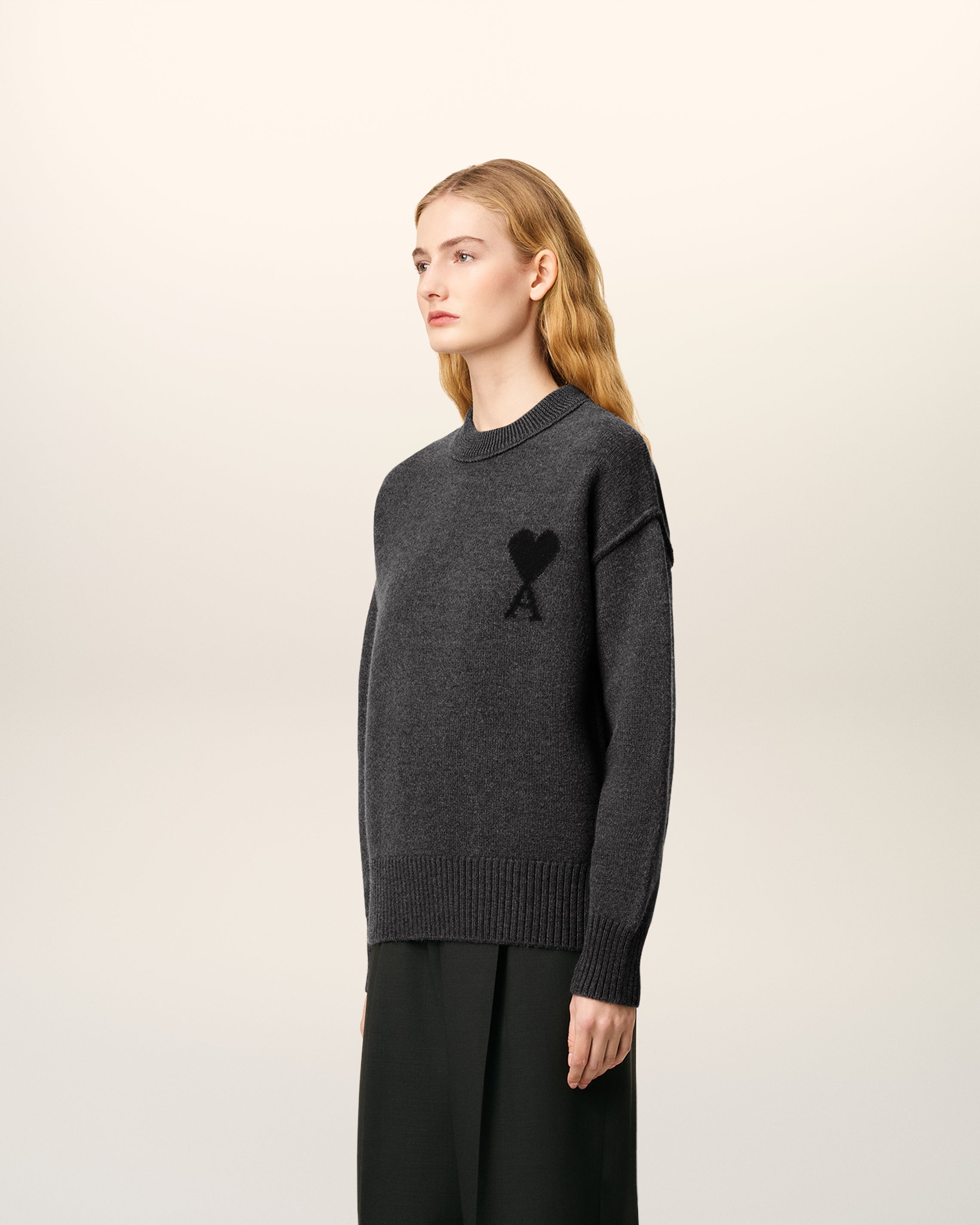 Pull Gris Col Rond Ami De Coeur En Laine